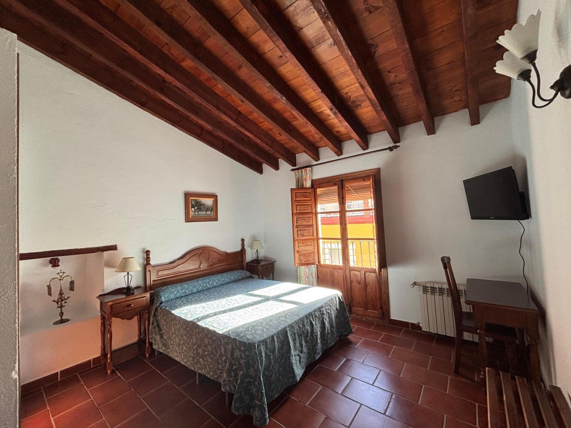Casa Rural Del Rio Alozaina Exterior foto